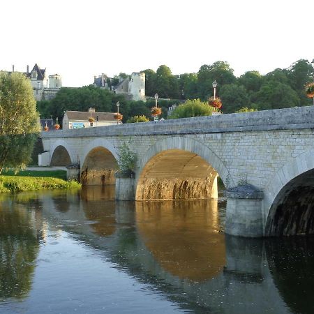 La Chaussee Des Ponts ノワイェ・シュル・シェール エクステリア 写真