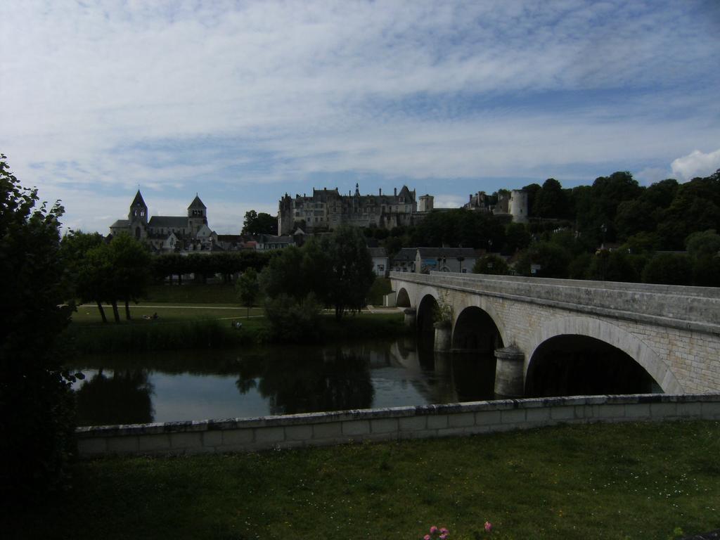 La Chaussee Des Ponts ノワイェ・シュル・シェール 部屋 写真